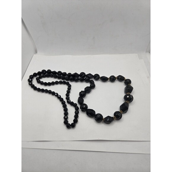 VINTAGE 1950'S WEST GERMANY BLACK FACETED BEAD 34" NECKLACE - Picture 7 of 7